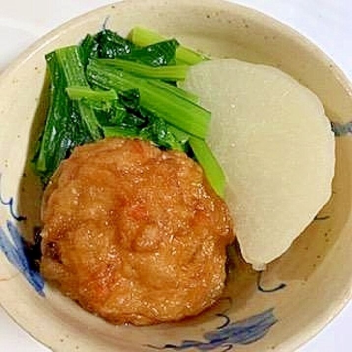 いかたこ坊主（練り物）と大根と小松菜の甘くない煮物